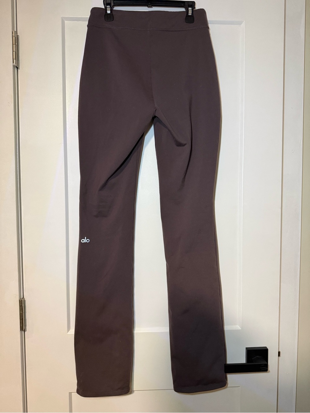 ALO Yoga High-Rise Stretch Flare Leggings in Mauve Taupe - Picture 3 of 6